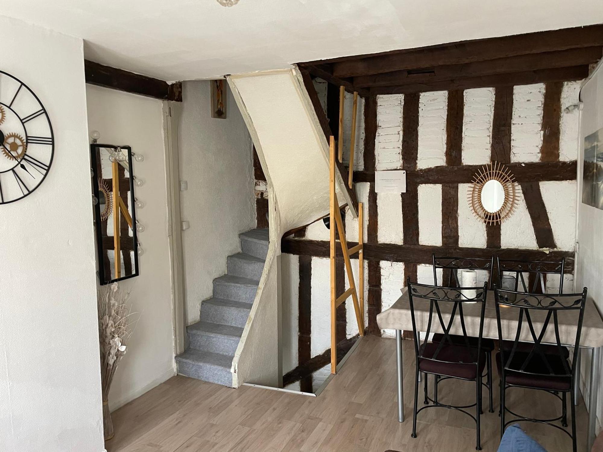 Pont De Gien Apartment Exterior photo